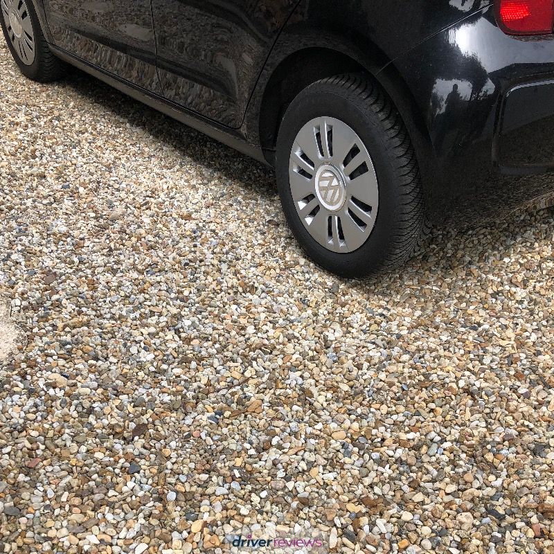 Image #3; Goodyear Vector 4Seasons Gen-2, 165/70 R14 T; Volkswagen up!