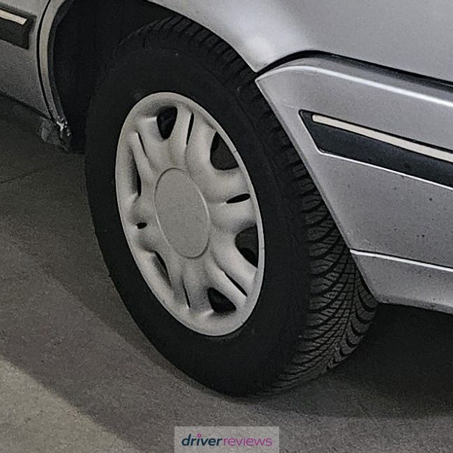 Image #5; Goodyear Vector 4Seasons Gen-2, 175/70 R13 T; Renault 19