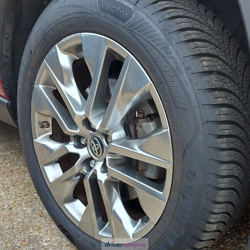 GOODYEAR VECTOR 4SEASONS GEN-3 215/60 R17 100H | ATS Euromaster