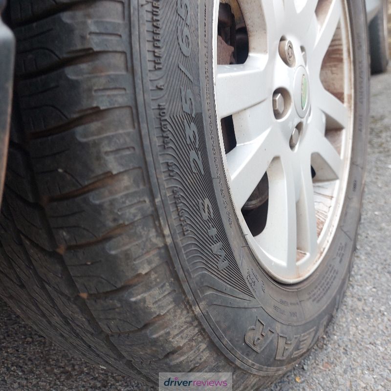 Image #2; Goodyear Wrangler HP A/W, 235/65 R17 V; Land Rover Freelander