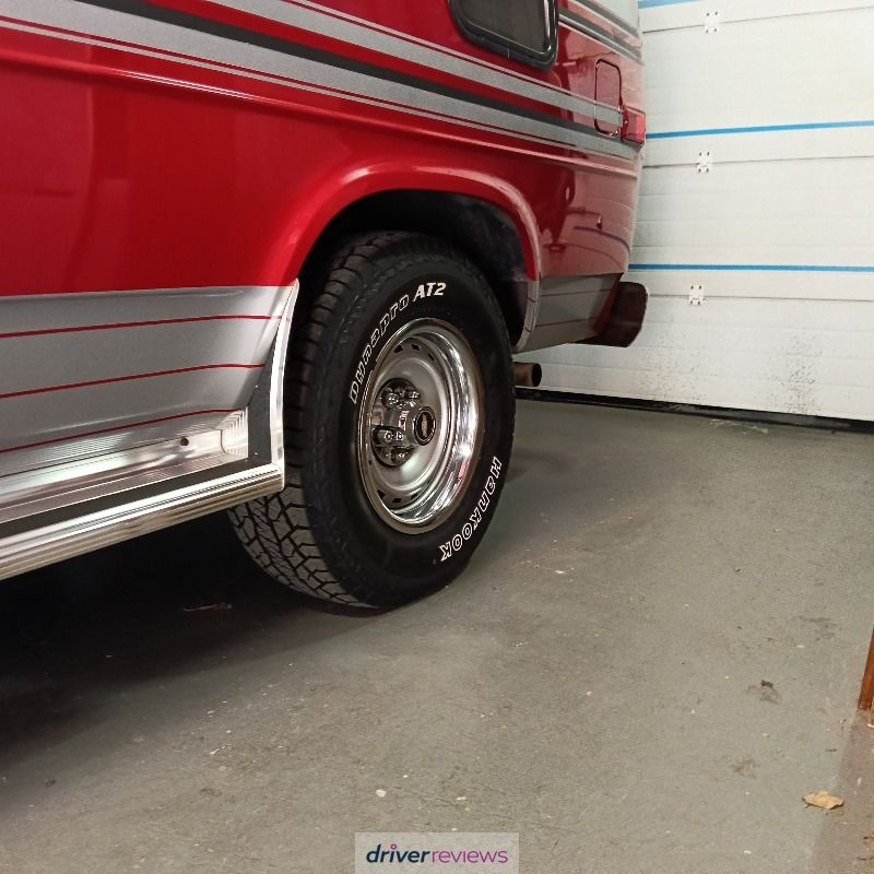 Image #2; Hankook Dynapro AT2, 235/75 R15 T; Chevrolet G20