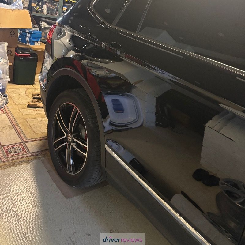 Image #2; Hankook iON Evo, 235/50 R19 Y; Volkswagen Tiguan