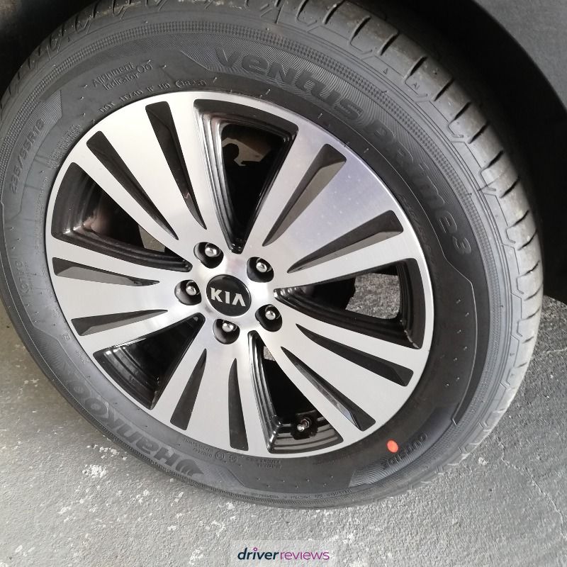 Image #1; Hankook Ventus Prime 3, 235/55 R18 H; Kia Sportage