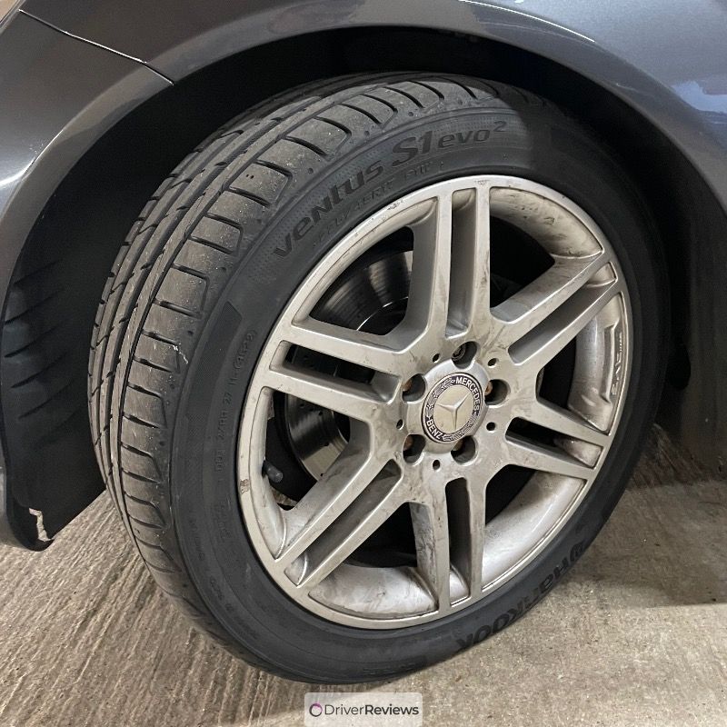 Image #2; Hankook Ventus S1 evo2, 225/45 R17 W; Mercedes-Benz C-Class