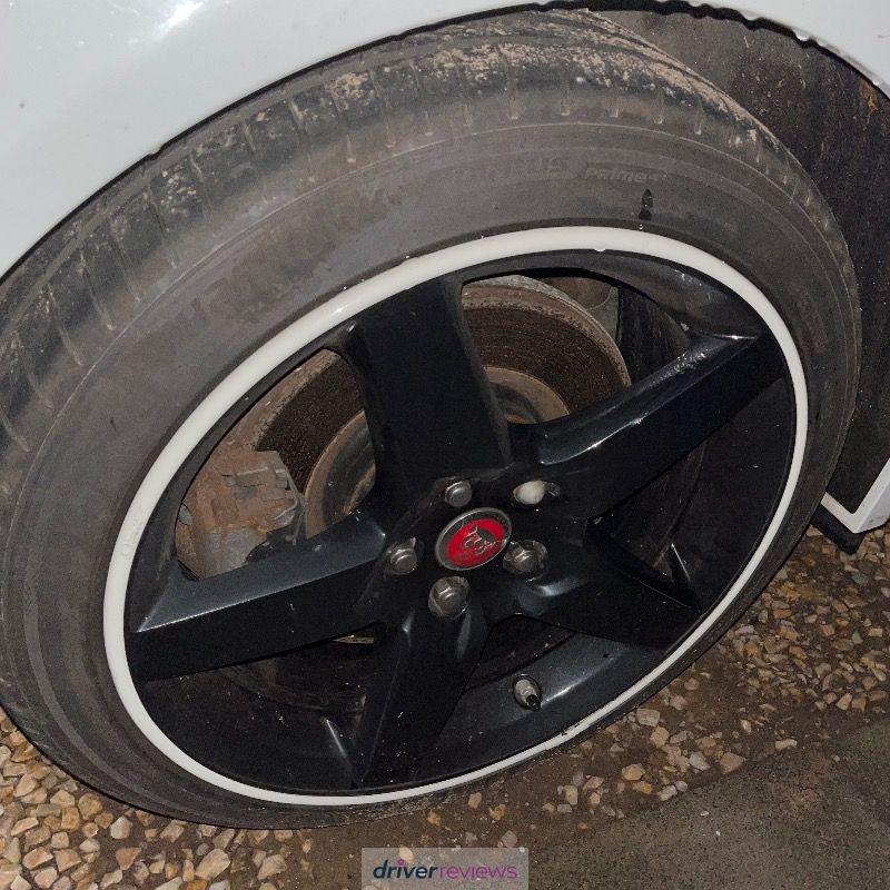 Hankook Ventus S1 Evo 3 285/30 R21 at Blackcircles.com