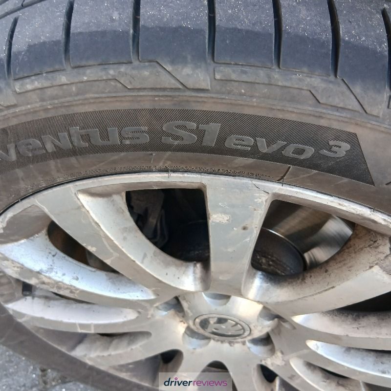Image #1; Hankook Ventus S1 evo3, 225/50 R17 Y; Skoda Yeti
