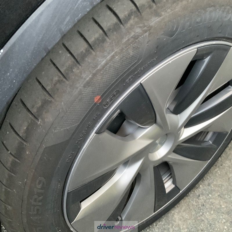 HANKOOK VENTUS S1 EVO3 EV 255/45R19 104W Tyroola.com.au