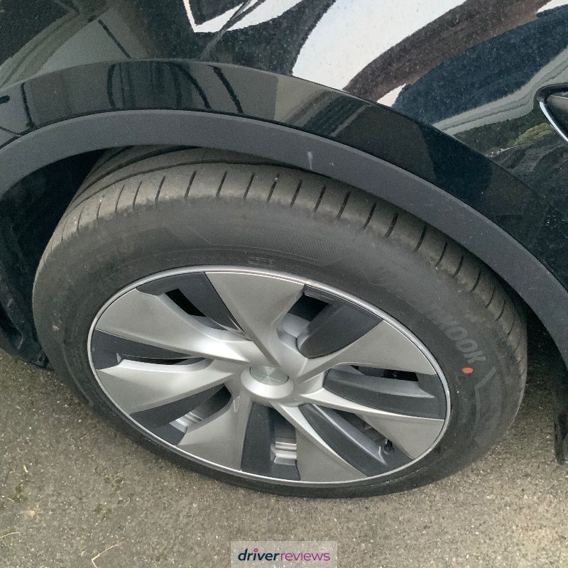 HANKOOK VENTUS S1 EVO3 EV 255/45R19 104W Tyroola.com.au