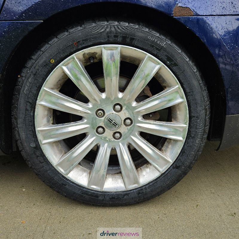 HiFly Vigorous HP801 225/55 R19 99V tires | Blackcircles.ca