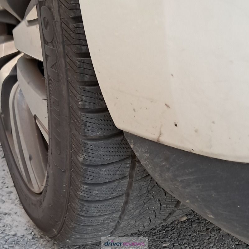 Image #2; Imperial Snowdragon UHP, 225/50 R17 V; Peugeot 3008