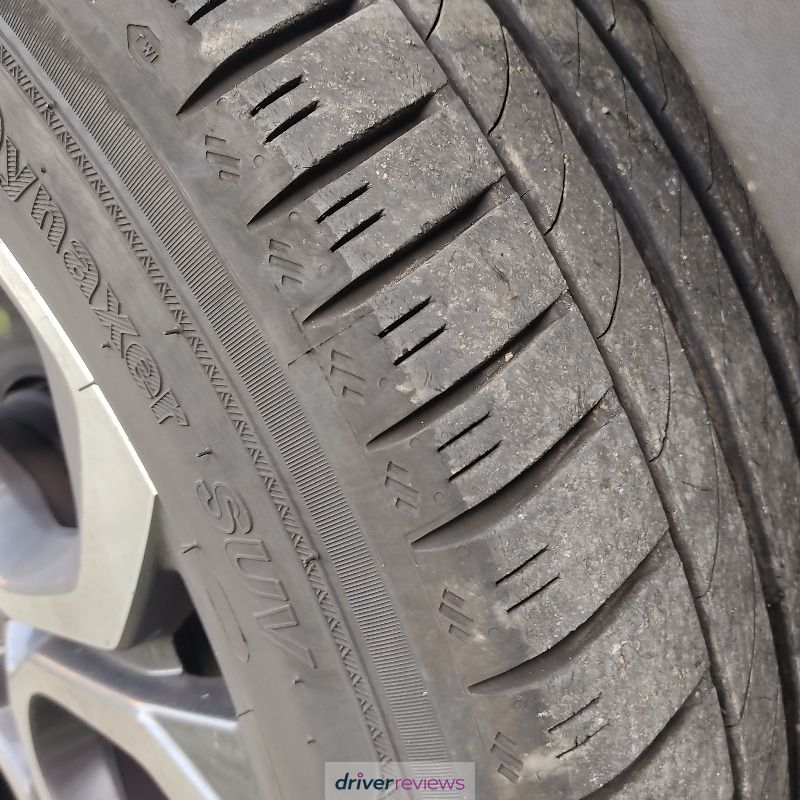 Image #1; Kleber Dynaxer SUV, 215/55 R18 V; Renault Captur
