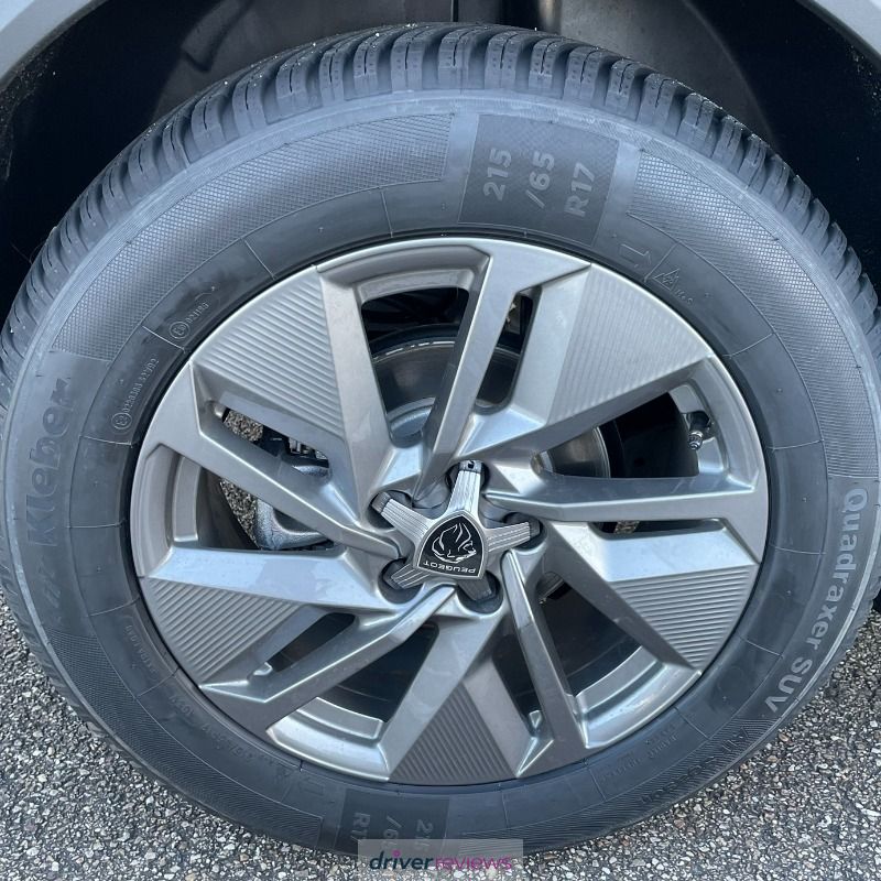 Image #4; Kleber Quadraxer SUV, 215/65 R17 V; Peugeot 408