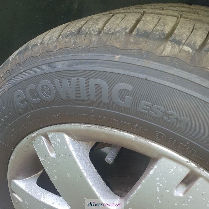 Image #3; Kumho Ecowing ES31, 205/55 R16 V; Volkswagen Passat