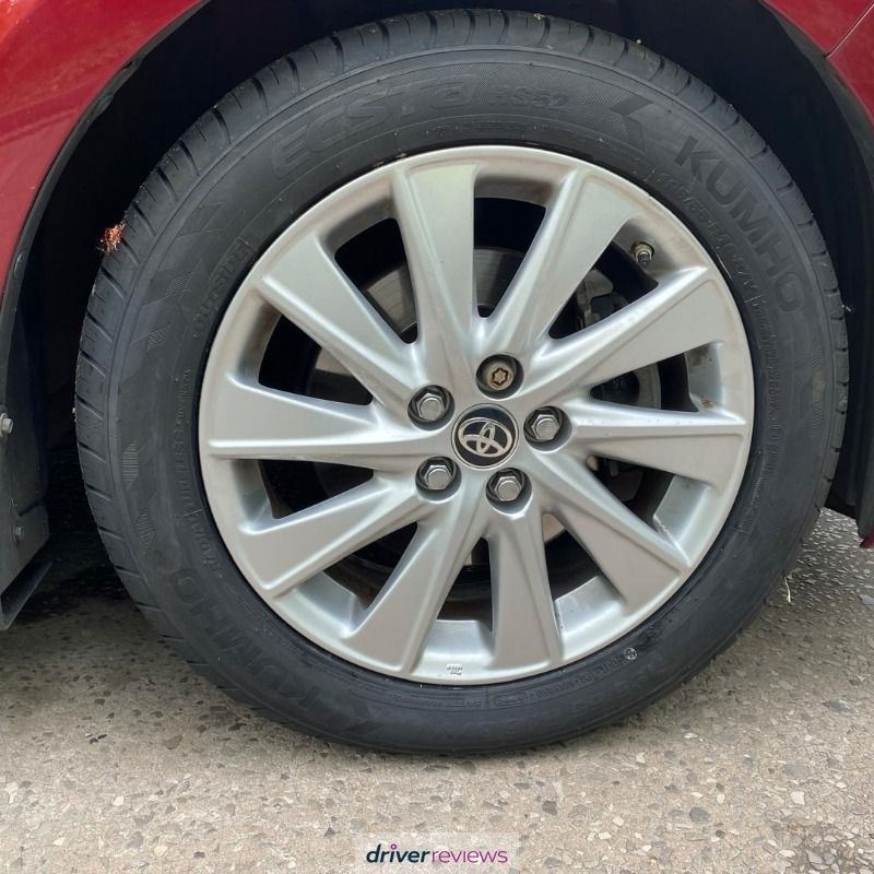 Image #1; Kumho Ecsta HS52, 195/55 R16 V; Toyota Yaris