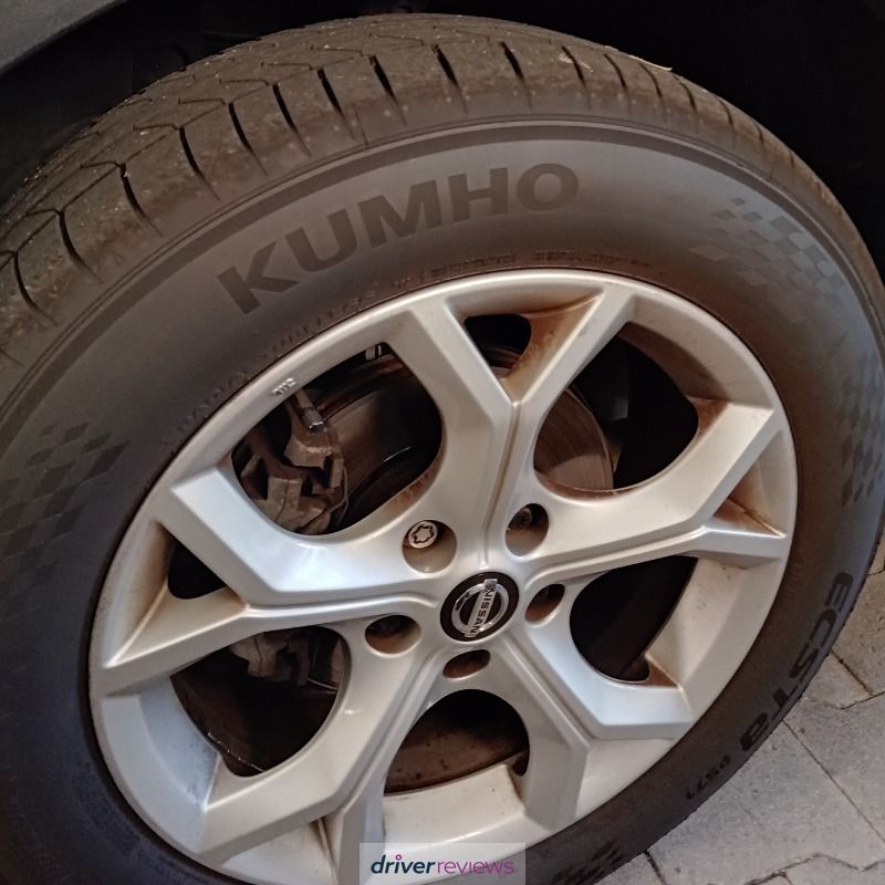 Image #7; Kumho Ecsta PS71, 215/60 R17 H; Nissan Juke