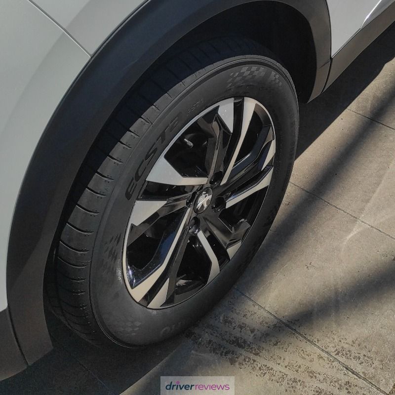 Image #3; Kumho Ecsta PS71, 215/60 R17 H; Peugeot 2008