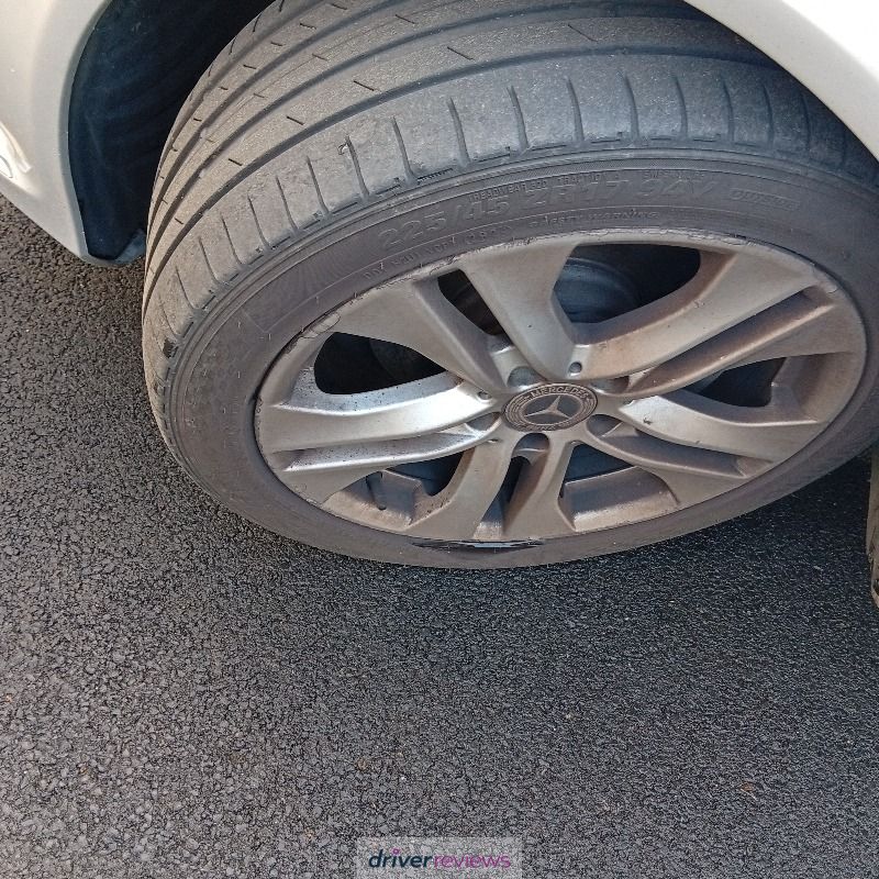 Image #6; Kumho Ecsta PS71, 225/45 R17 Y; Mercedes-Benz C-Class