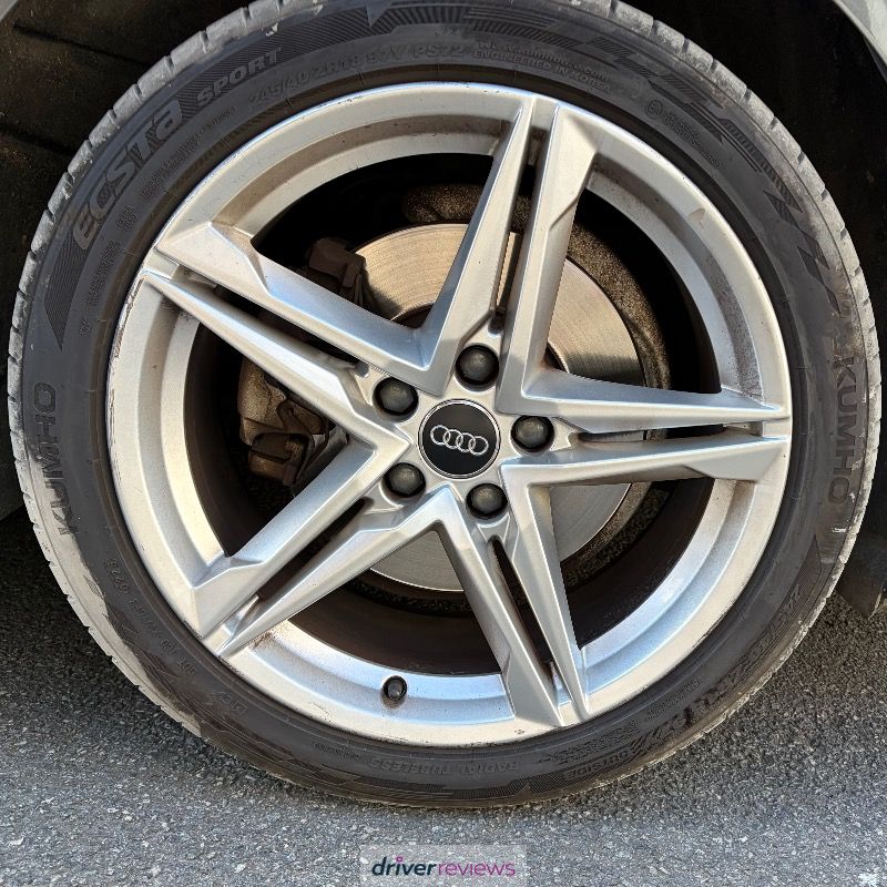 Image #1; Kumho ECSTA PS72, 245/40 R18 Y; Audi A4