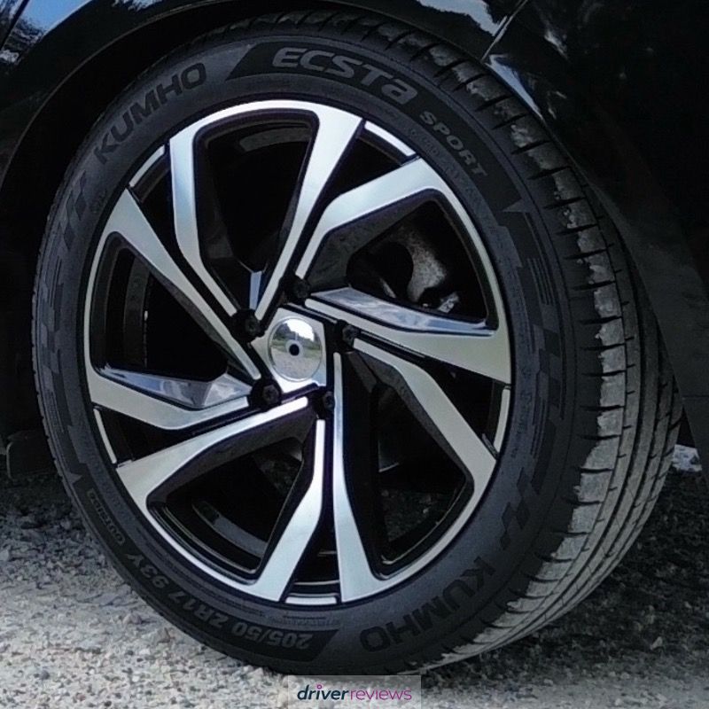 Image #9; Kumho Ecsta Sport PS72, 205/50 R17 Y; Renault Megane