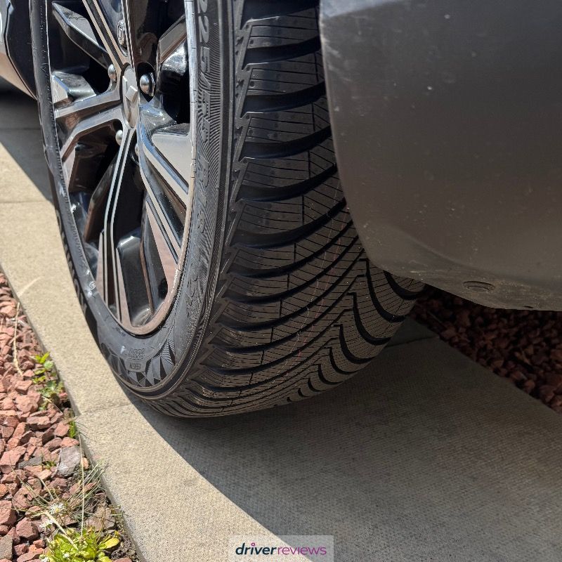 WEDS レオニス LV BS 2024年製 205/55R17 ステップワゴン ピレリ ICE