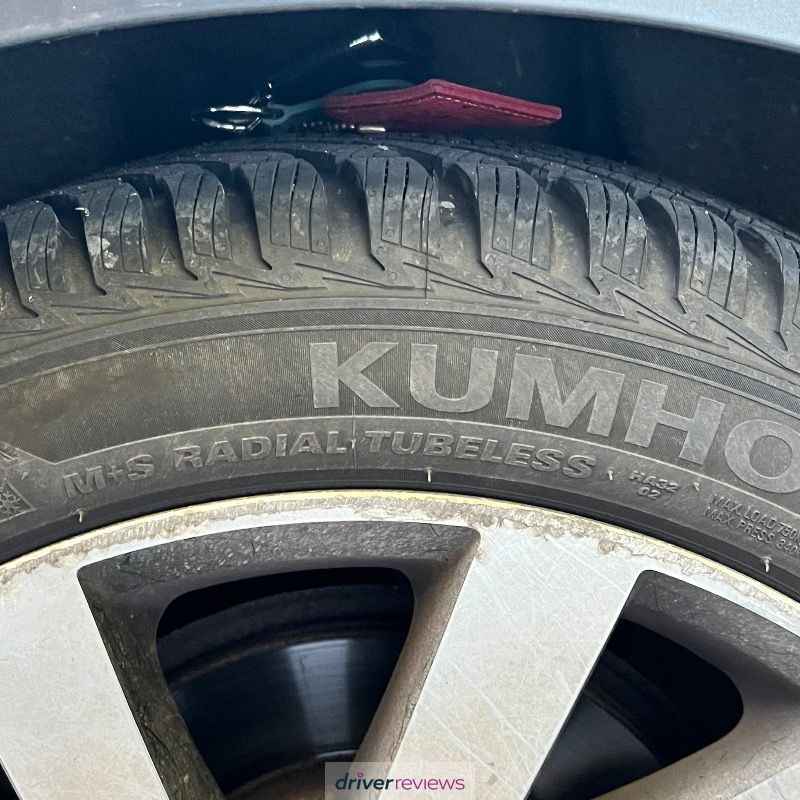 Image #8; Kumho Solus 4S HA32, 235/45 R18 Y; Volkswagen Passat
