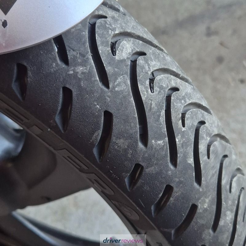 Image #3; Metzeler ROADTEC 01, 100/90 R18 H;  