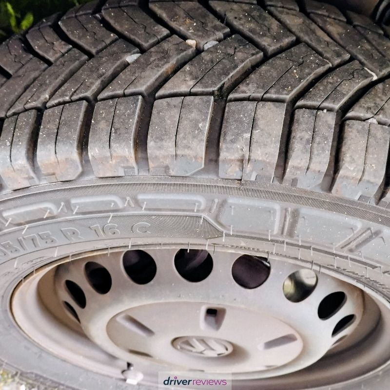 Image #2; Michelin Agilis CrossClimate, 205/75 R16 R; Volkswagen Crafter