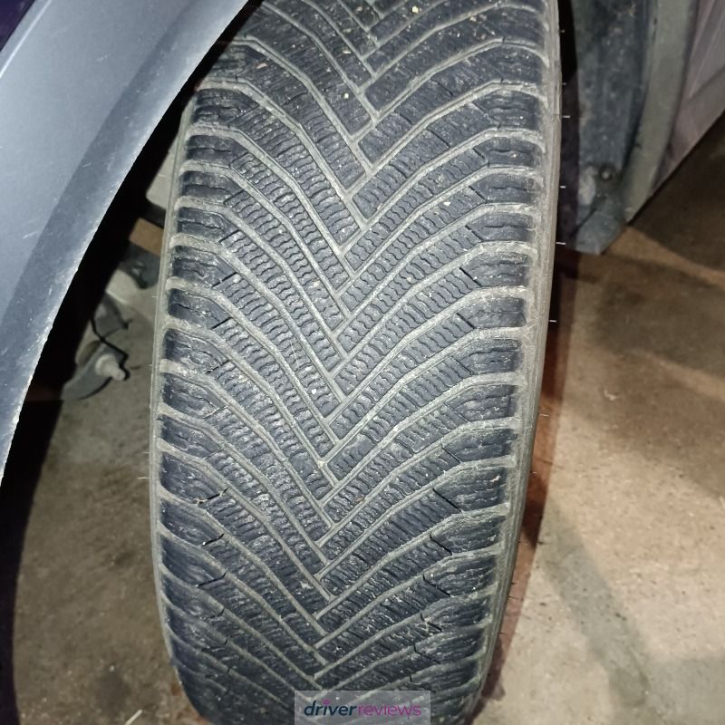 Image #3; Michelin Alpin 7, 205/55 R19 H; Renault 6