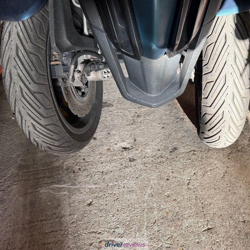 Image #10; Michelin CITY GRIP 2, 110/70 R13 S;  