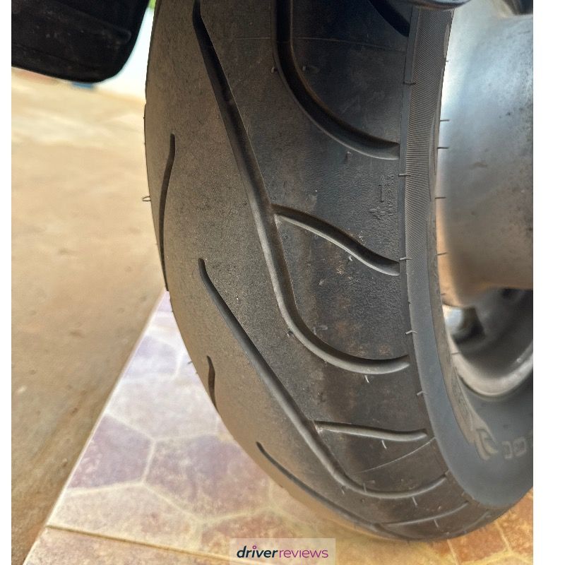 Image #3; Michelin COMMANDER II, 170/80 R15 H;  