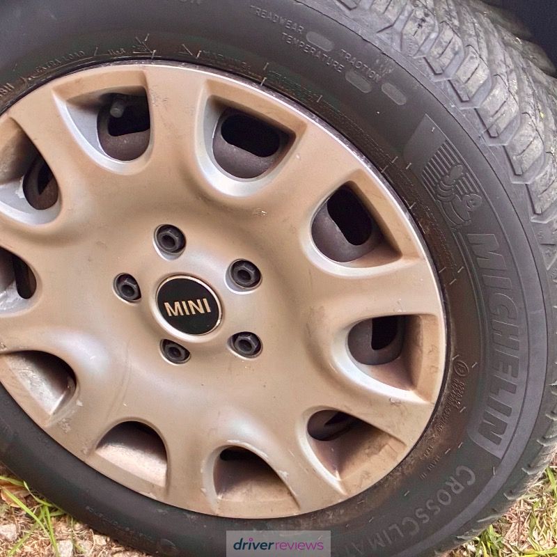 Image #8; Michelin CrossClimate 2, 175/65 R15 H; MINI Autre