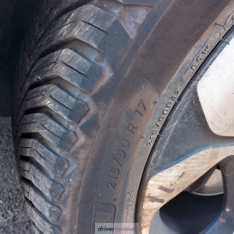 2 pneus été Goodyear 235/60r18 103V Canton Valais