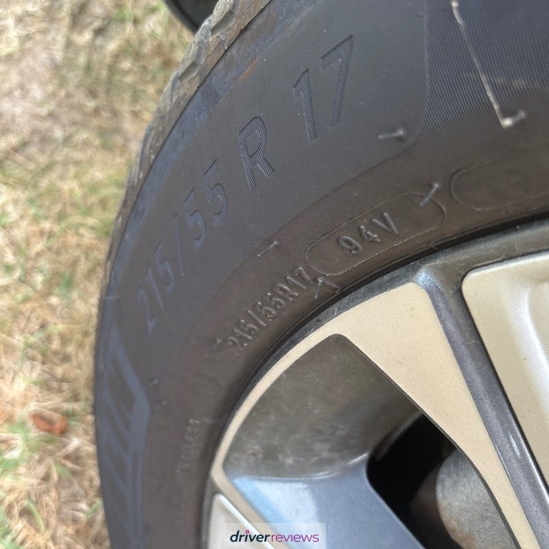 Image #9; Michelin CrossClimate 2, 215/55 R17 V; Kia Soul ev