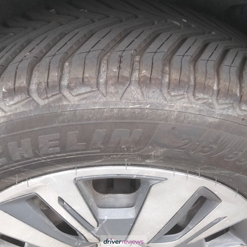 Image #9; Michelin CrossClimate 2, 215/65 R16 V; Peugeot 2008