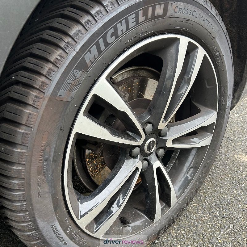 Image #2; Michelin CrossClimate 2 SUV, 235/50 R19 W; Volvo V90