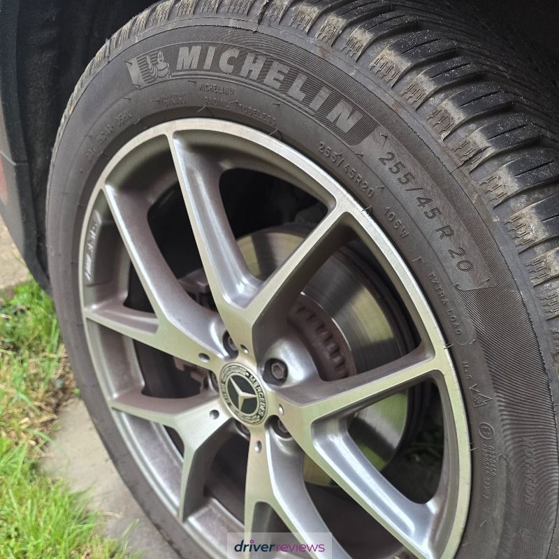 Michelin CrossClimate 2 SUV 255/45 R20 at Blackcircles.com