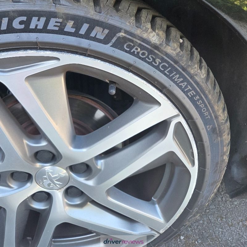 Image #4; Michelin CrossClimate 3 Sport, 225/40 R18 Y; Peugeot 308