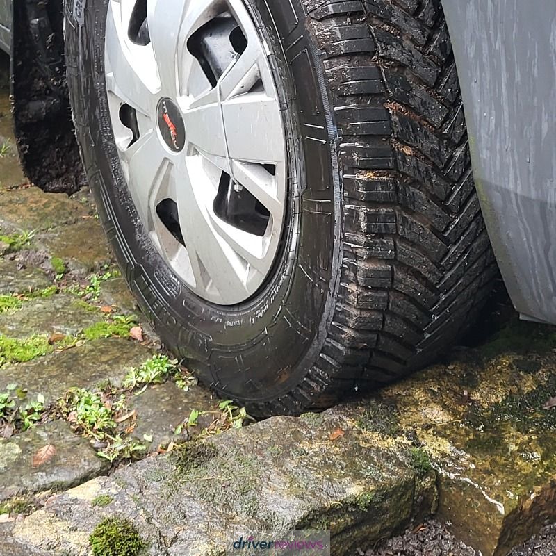 Michelin CrossClimate Camping Tyres | Reviews and Prices | Blackcircles