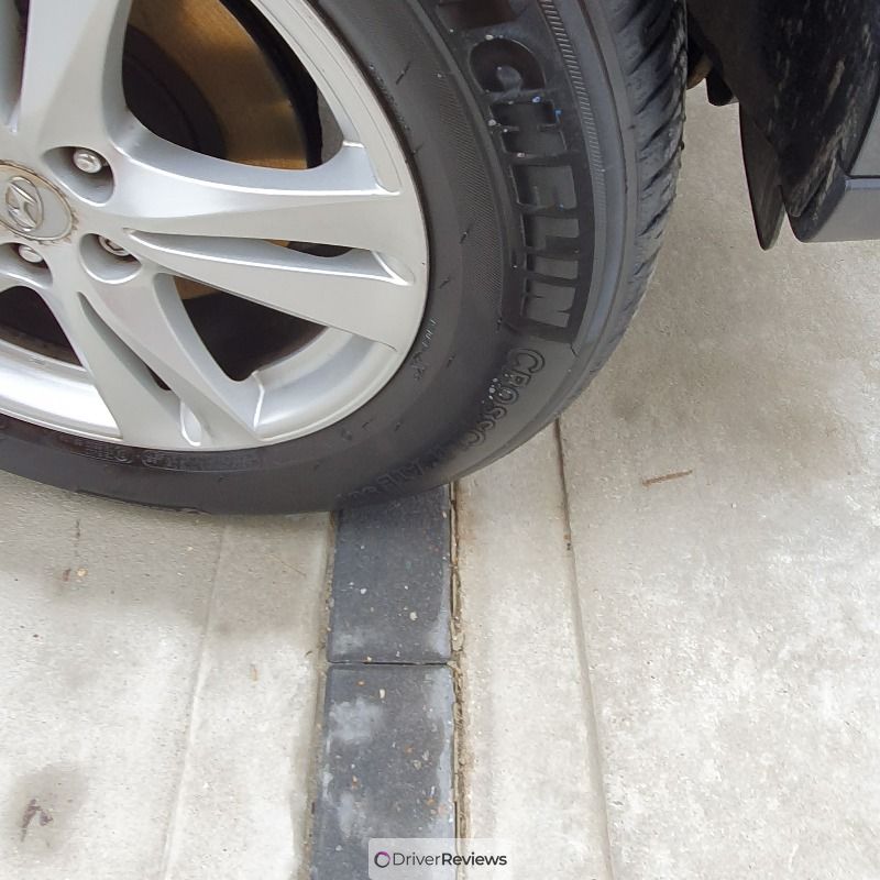 Image #9; Michelin CrossClimate SUV, 235/60 R18 W; Hyundai Santa Fe