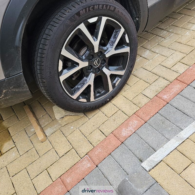 Image #1; Michelin e.Primacy, 205/55 R19 V; Citroen C5 Aircross