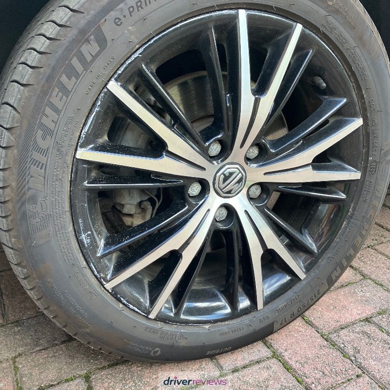 Michelin e.Primacy 215/55 R17 at Blackcircles.com