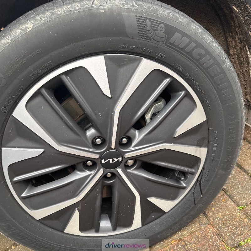Michelin e.Primacy 215/50 R18 at Blackcircles.com