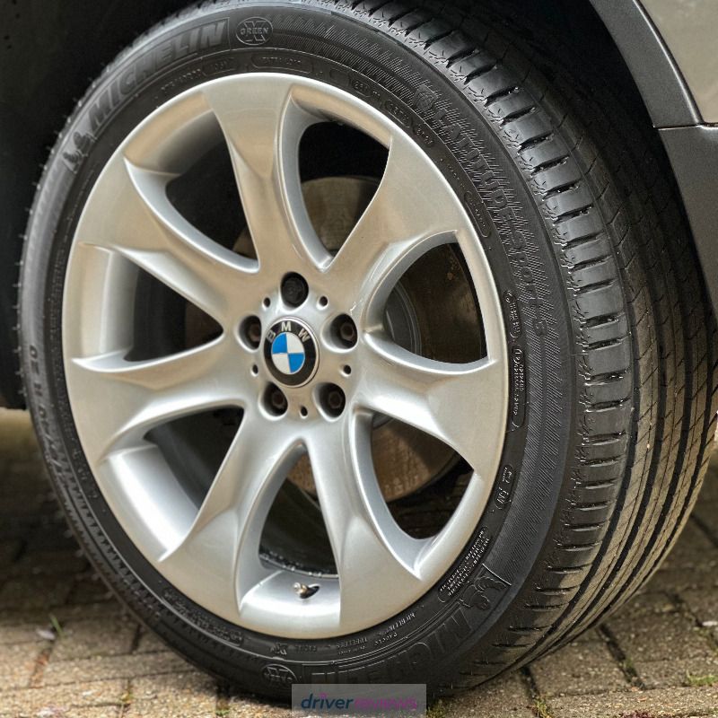 Michelin Latitude Sport 3 265/40 R21 at Blackcircles.com