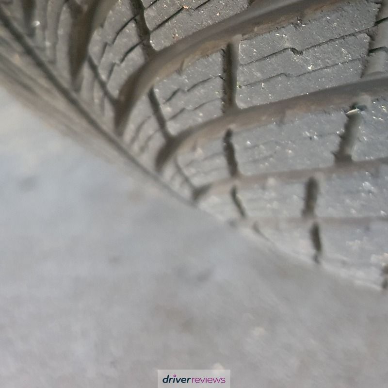 Image #5; Michelin Pilot Alpin 5 SUV, 255/45 R20 V; Mercedes-Benz GLC-Class