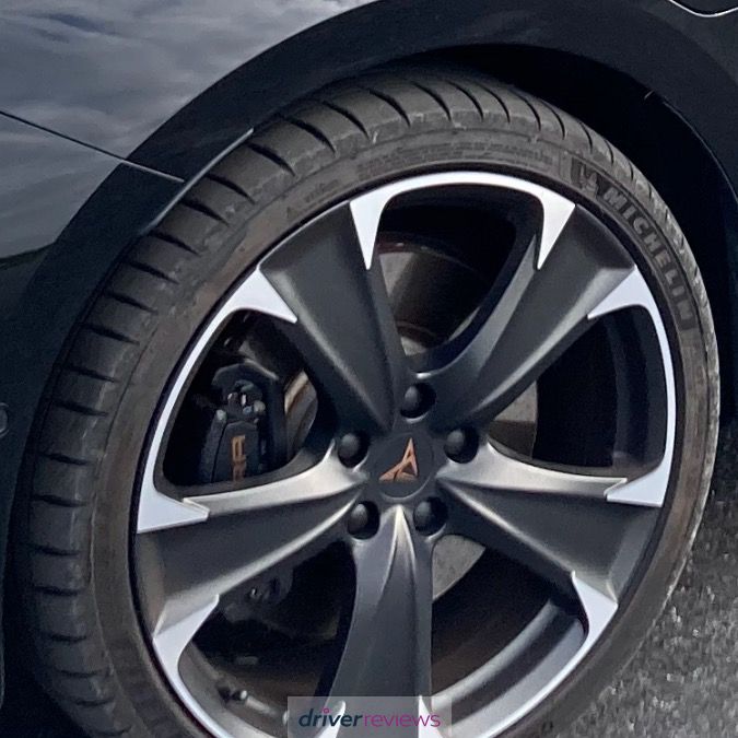 Image #2; Michelin Pilot Sport 4 S, 235/35 R19 Y; Cupra Leon