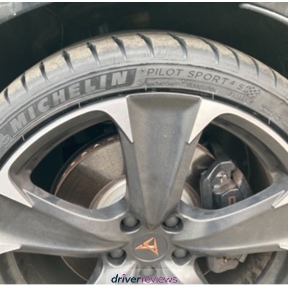 Image #1; Michelin Pilot Sport 4 S, 235/35 R19 Y; Cupra Leon