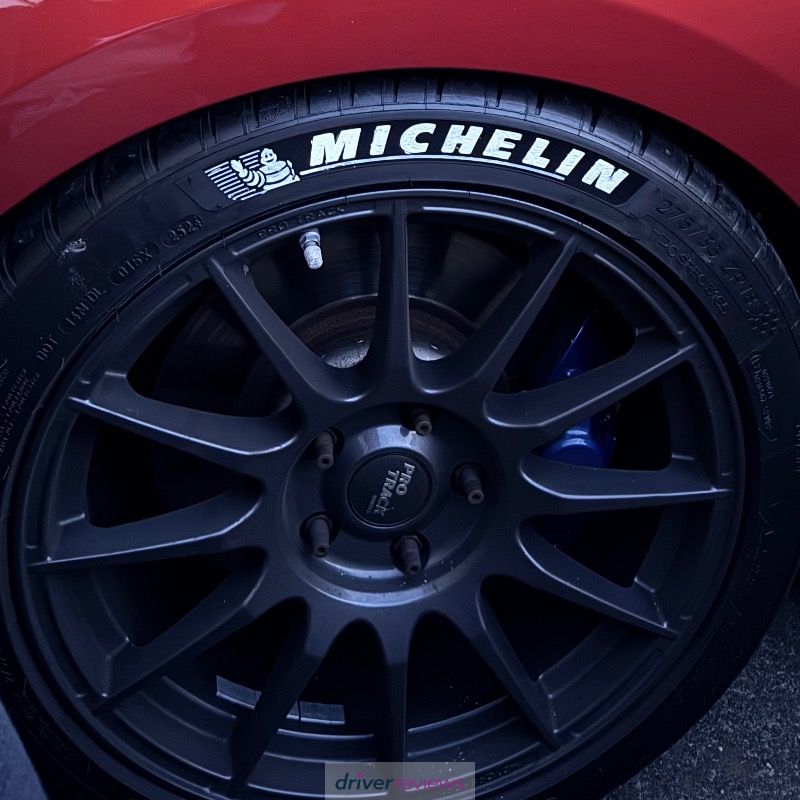4本セット　MICHELIN Pilot Sport 4 215/40 R18 Michelin Pilot Sport 4 Summer 215/40R18 85Y Tire - Walmart.com