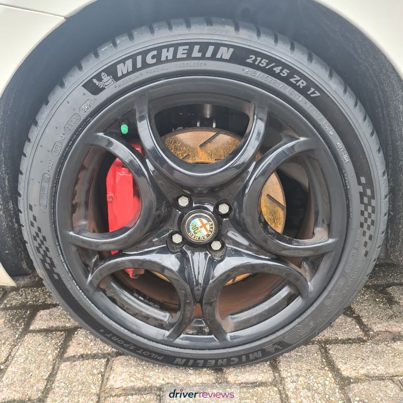 MICHELIN PILOT SPORT 5 245/40 R18 97Y | Euromaster