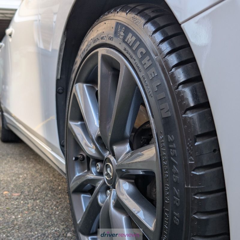 MICHELIN 215/45R18 エンケイ FS-concept MICHELIN 215/45R18 エンケイ FS-concept Michelin 215/40 ZR18 89 (Y