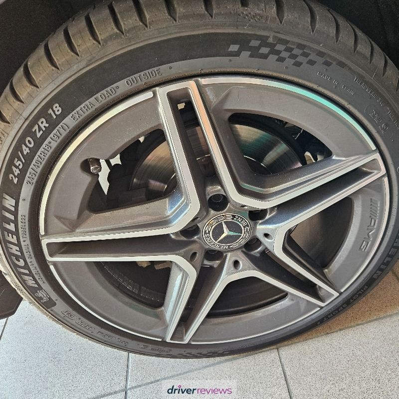 Image #1; Michelin Pilot Sport 5, 225/45 R18 Y; Mercedes-Benz C-Class